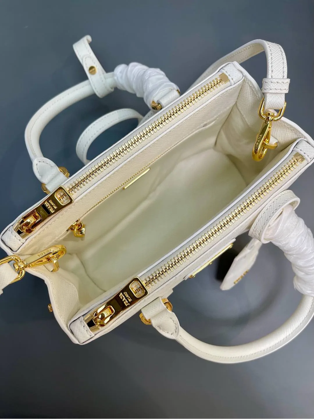 Сумки На Ремне Женские Prada 9015