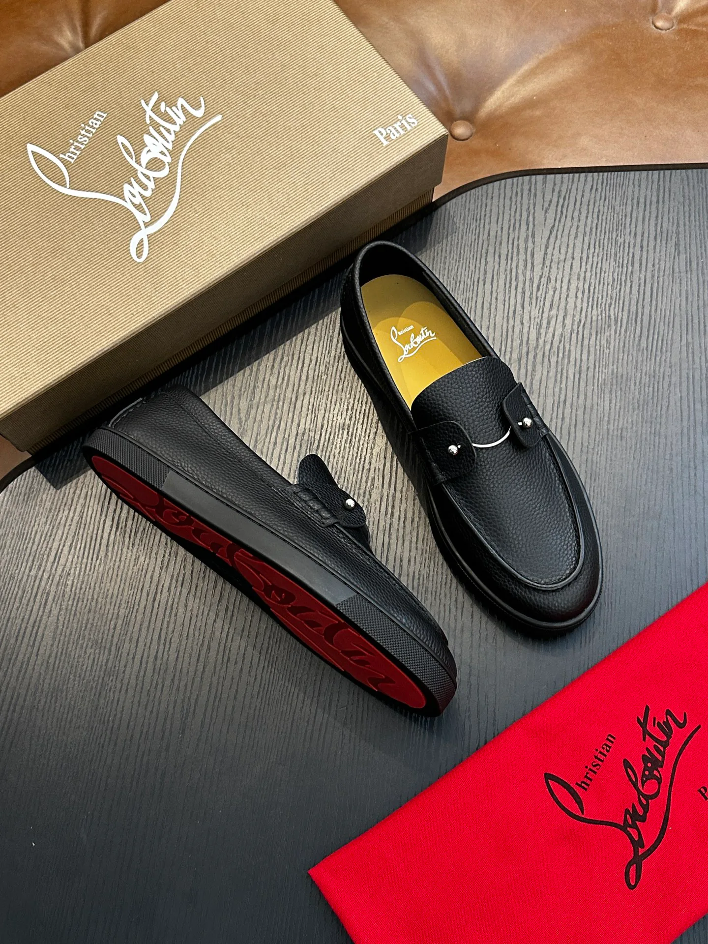Кроссовки Мужские Christian Louboutin 11606963