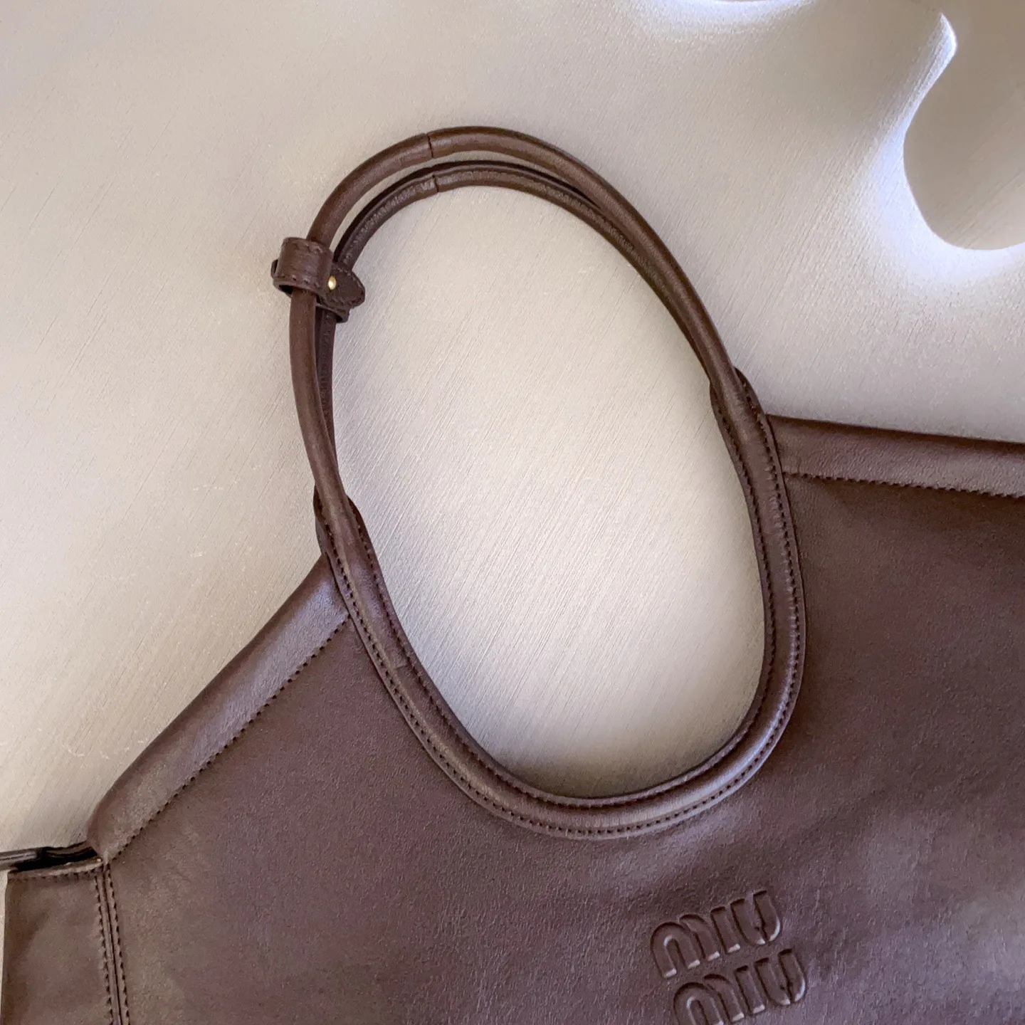 Классические Сумки Женские Miu Miu 18248082