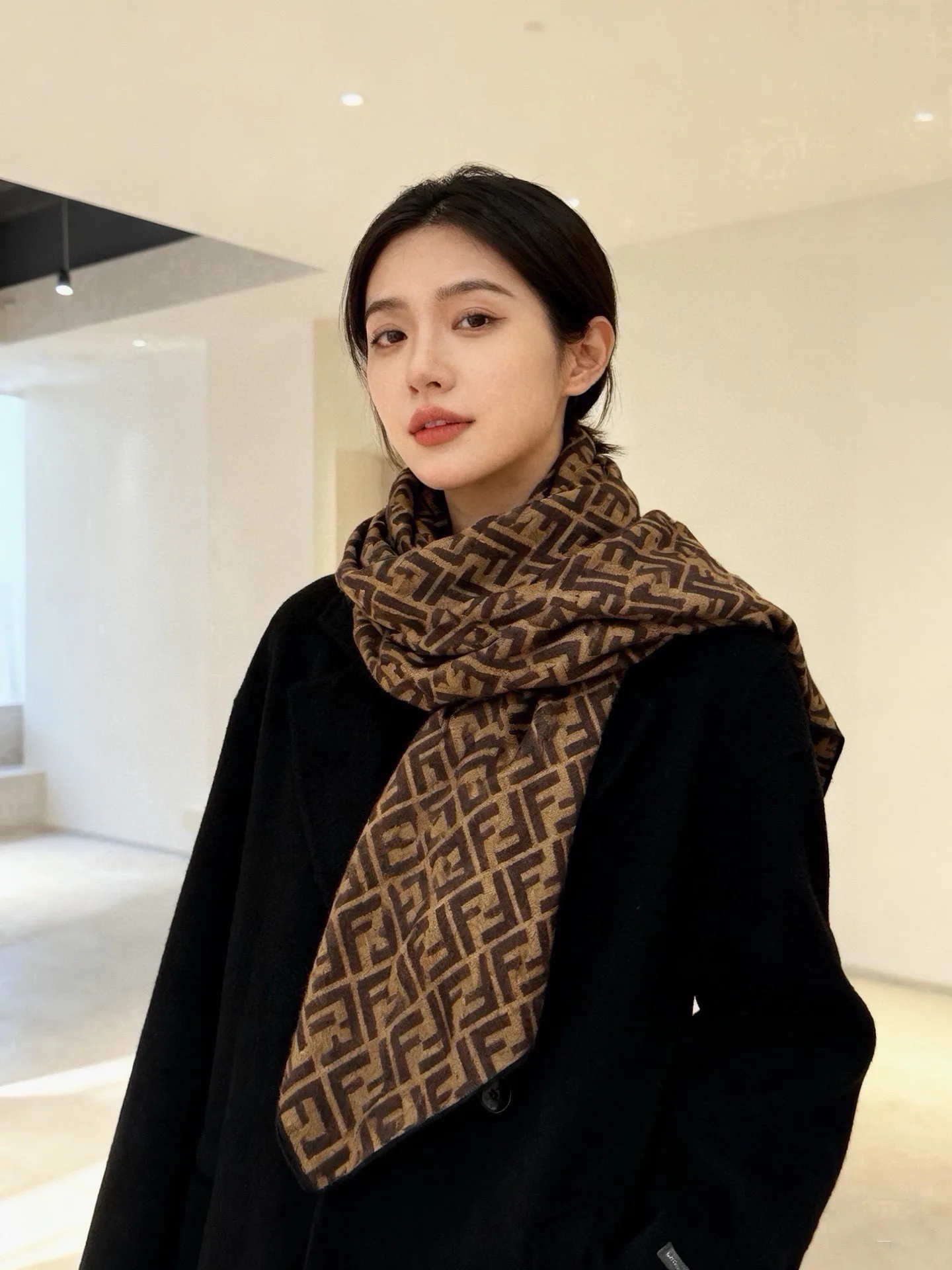 Шарфы Fendi 17631777