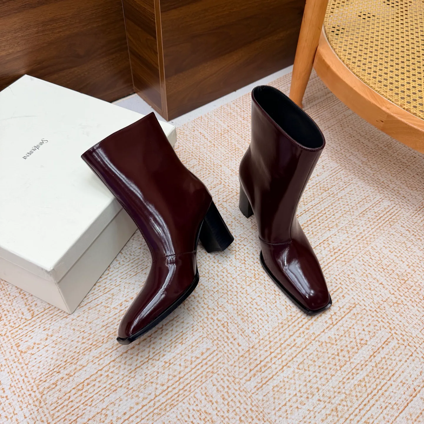 Ботильоны Женские Saint Laurent 18104626