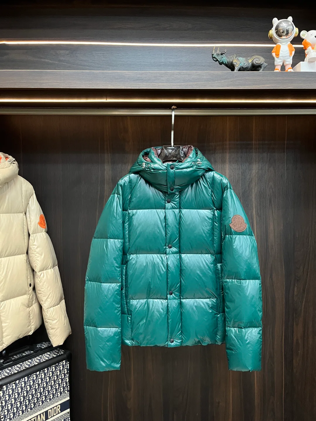 Куртки И Пуховики Мужские Moncler 558502