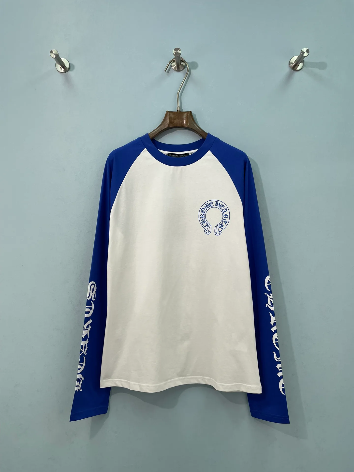 Футболки Женские Chrome Hearts 17844806