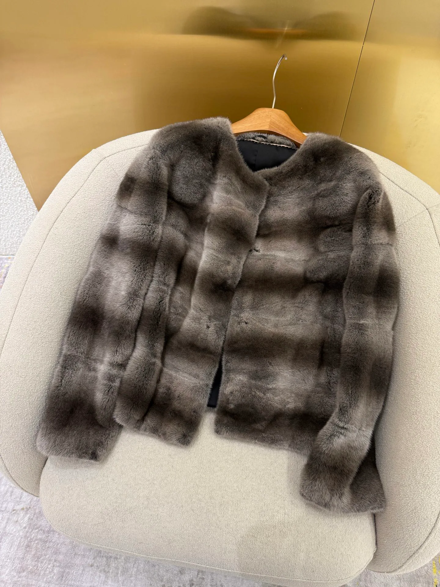 Шубы Женские Fendi 250984