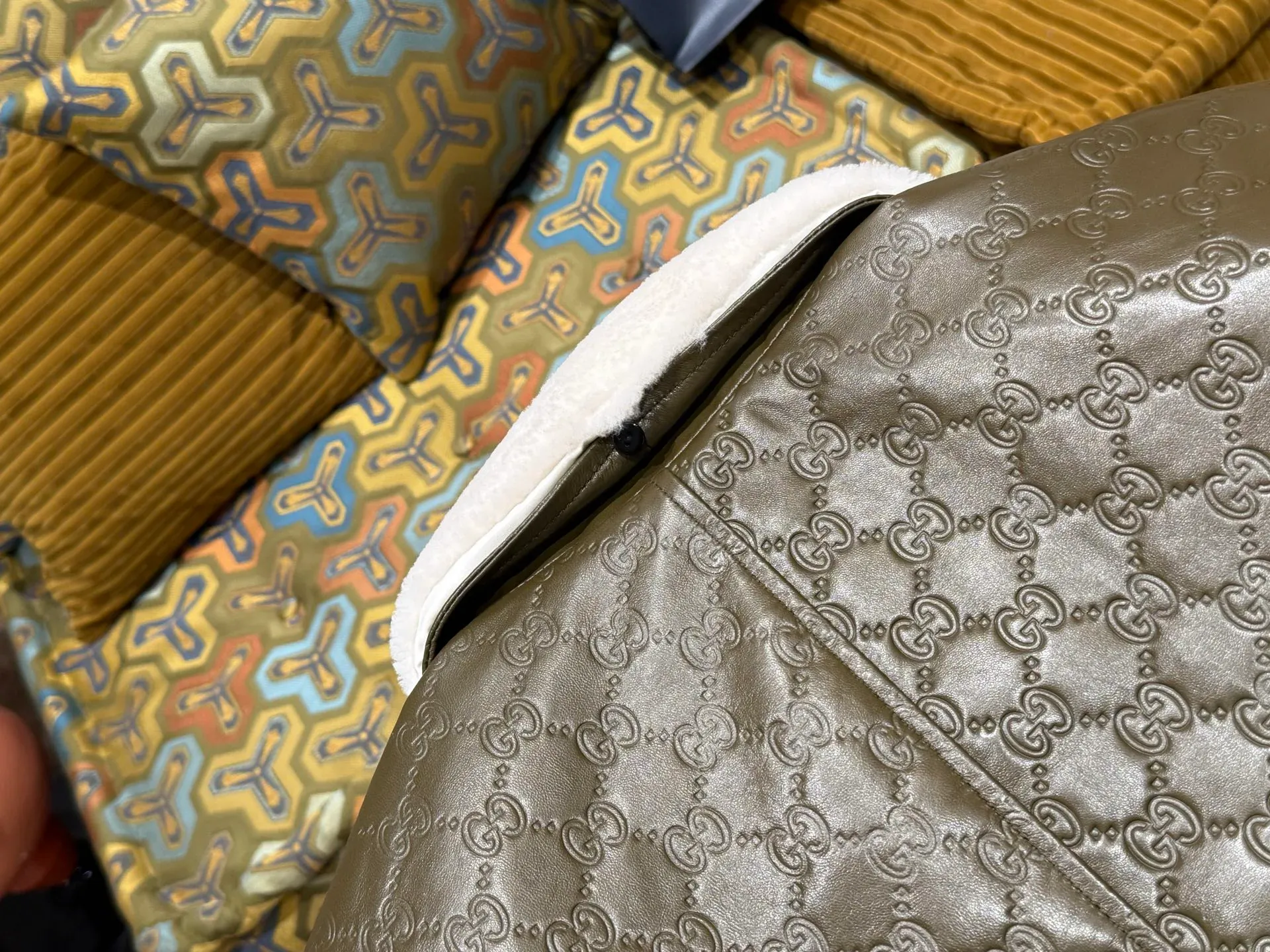 Кожаные Куртки И Дублёнки Мужские Gucci 5235483