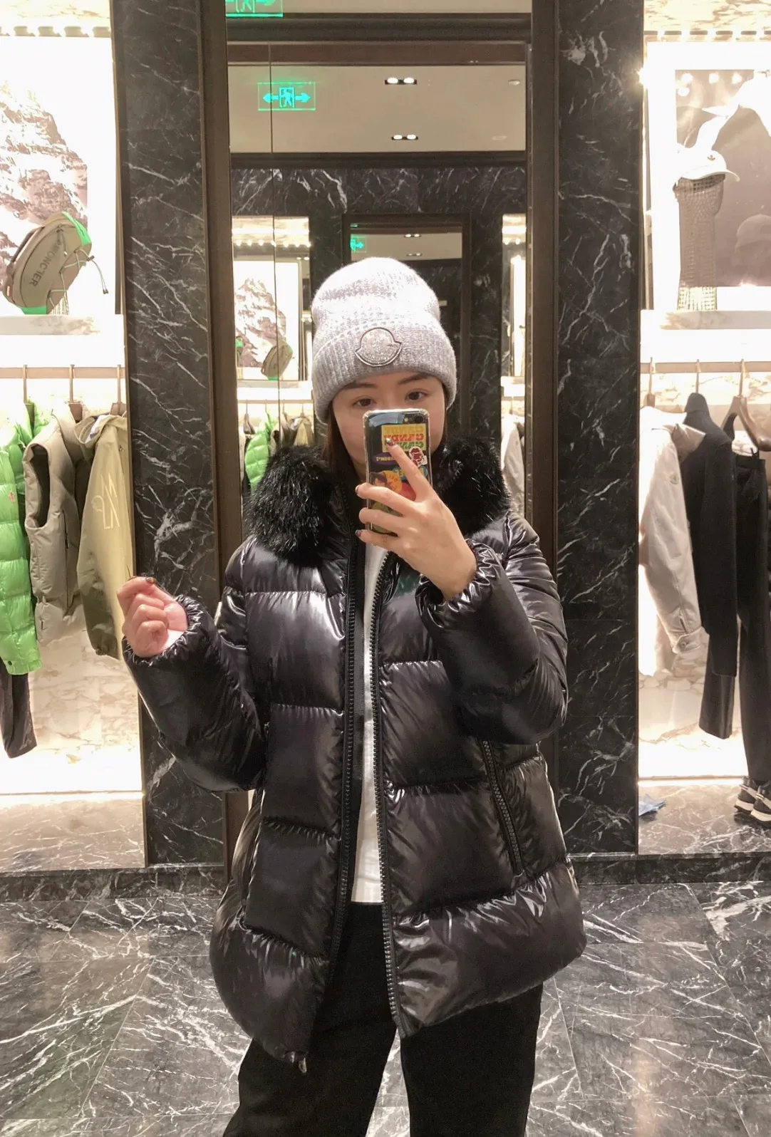 Куртки И Пуховики Женские Moncler 18606652