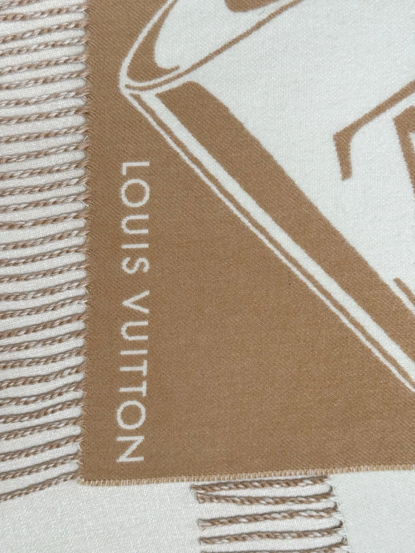 Шарфы Louis Vuitton 5551593