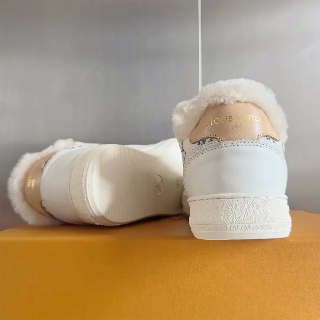 Кроссовки Женские Louis Vuitton 317504