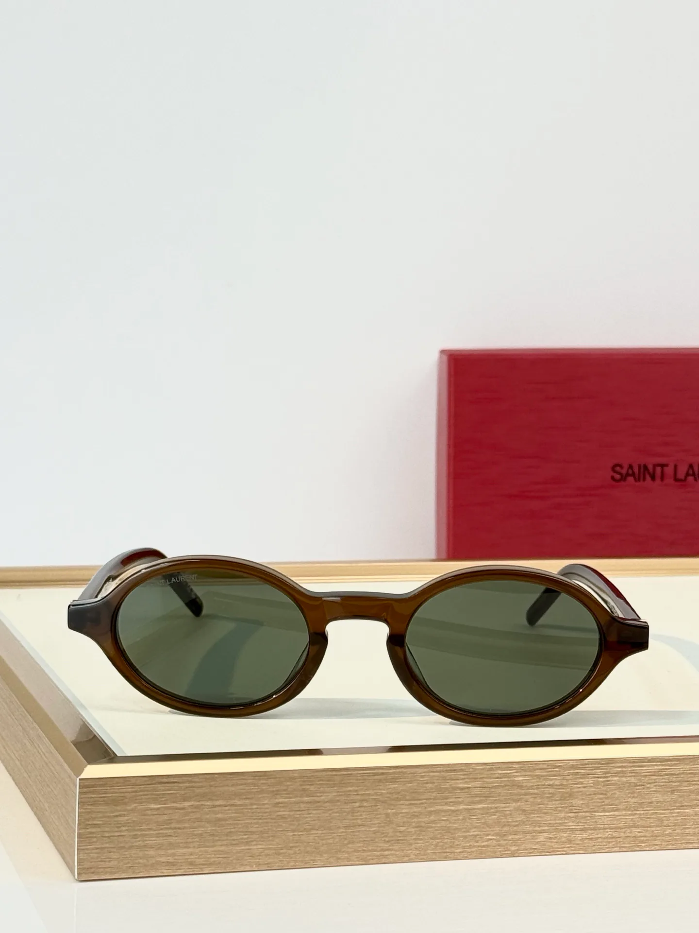 Очки Saint Laurent 18201395