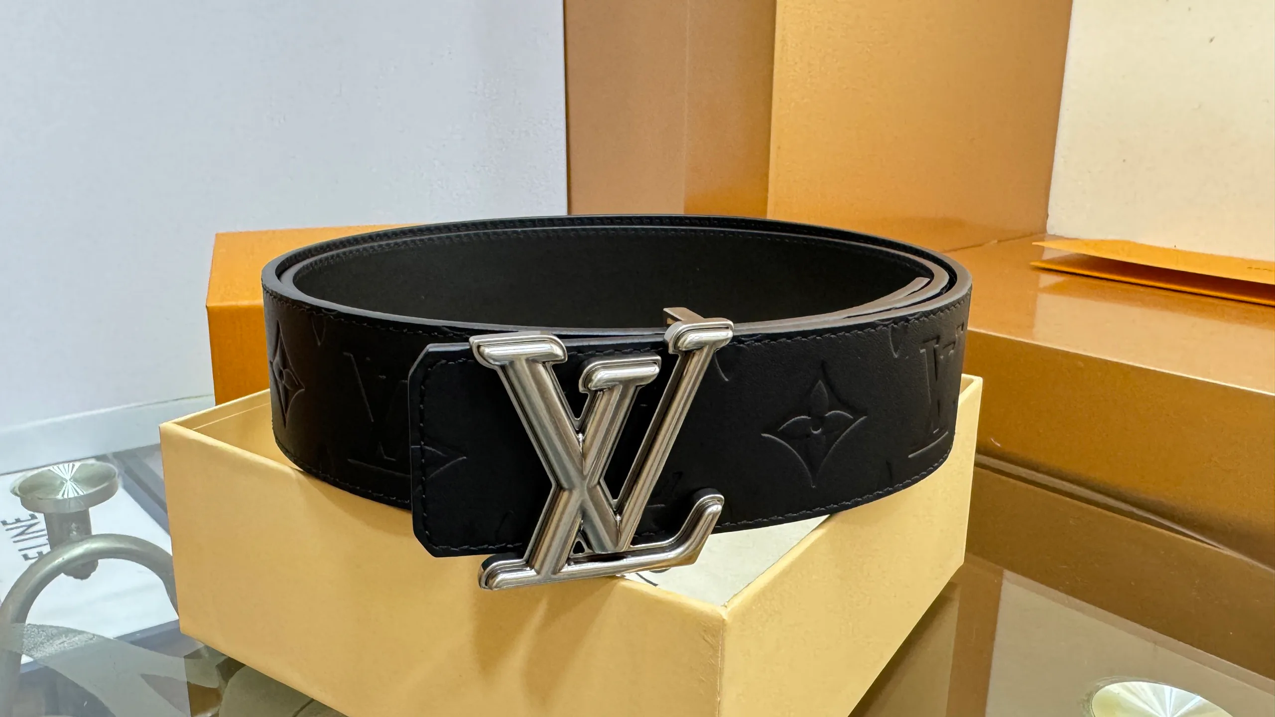 Ремни Louis Vuitton 14066143