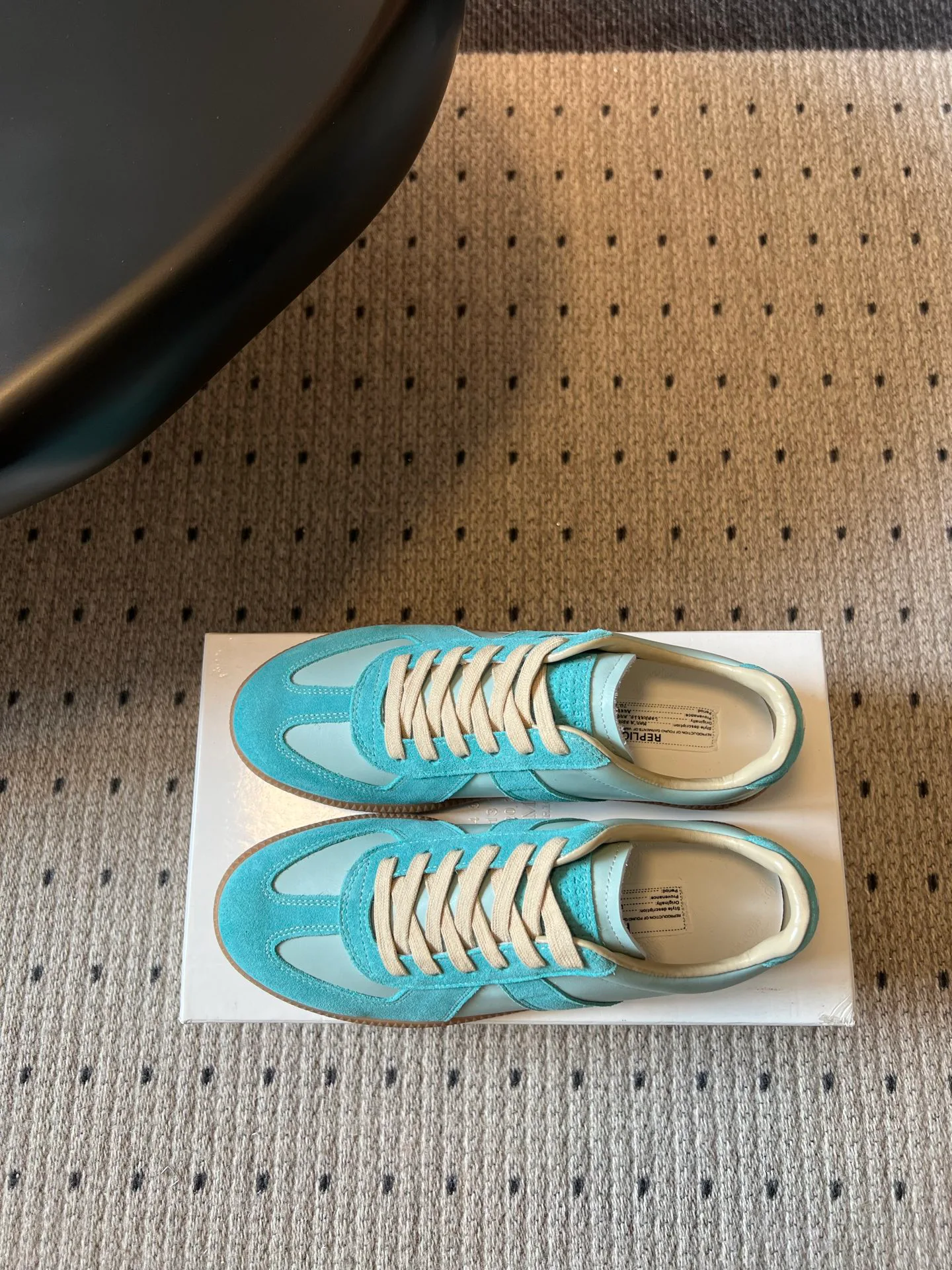 Кроссовки Женские Maison Margiela 17568918