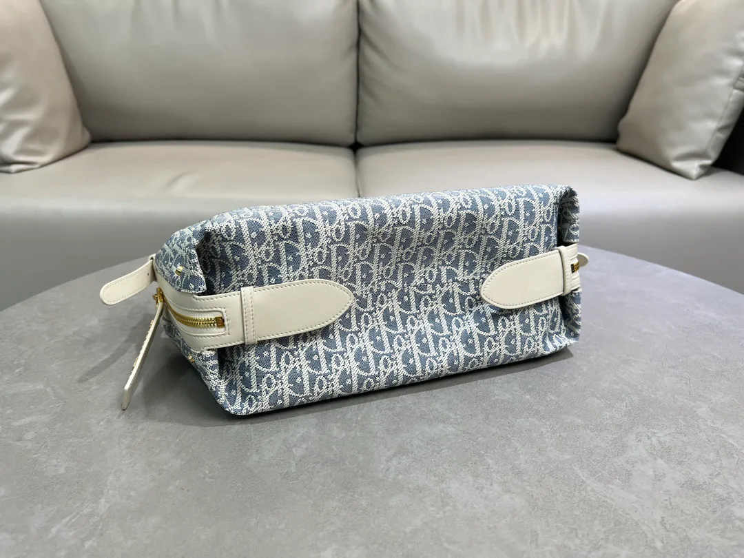 Классические Сумки Женские Christian Dior 12594859