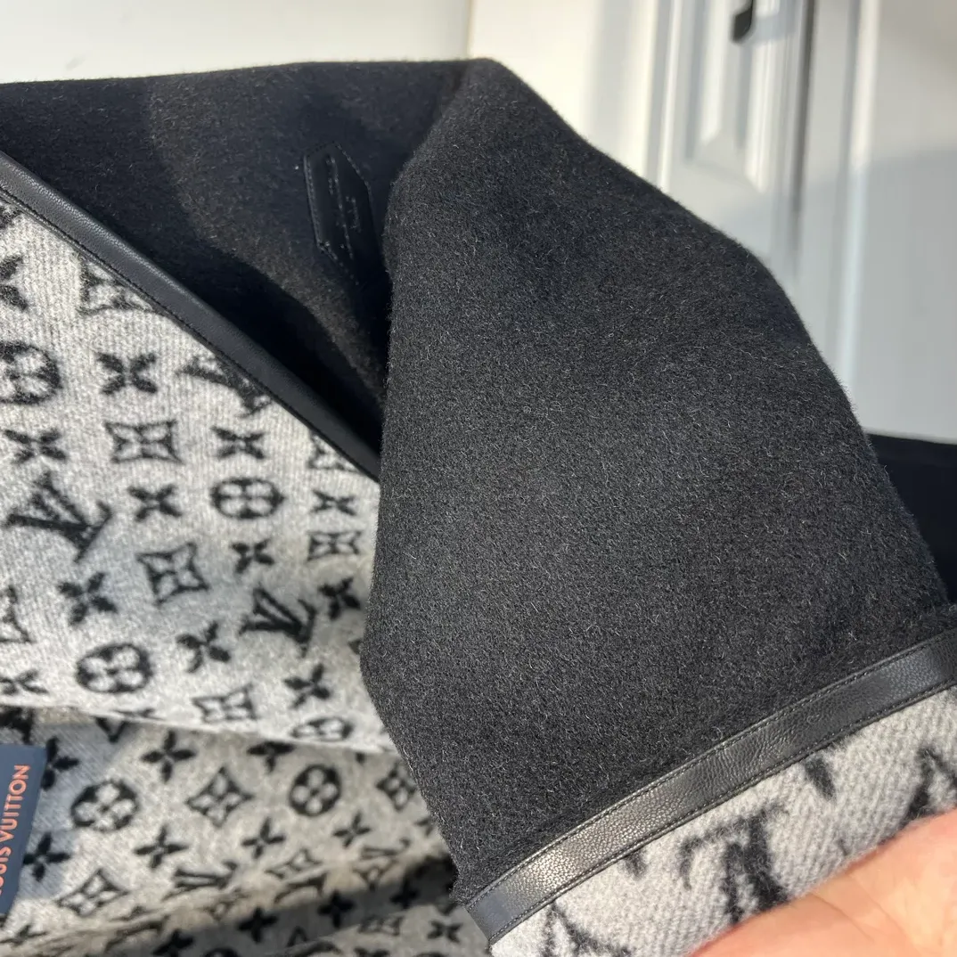 Пальто Женские Louis Vuitton 857447