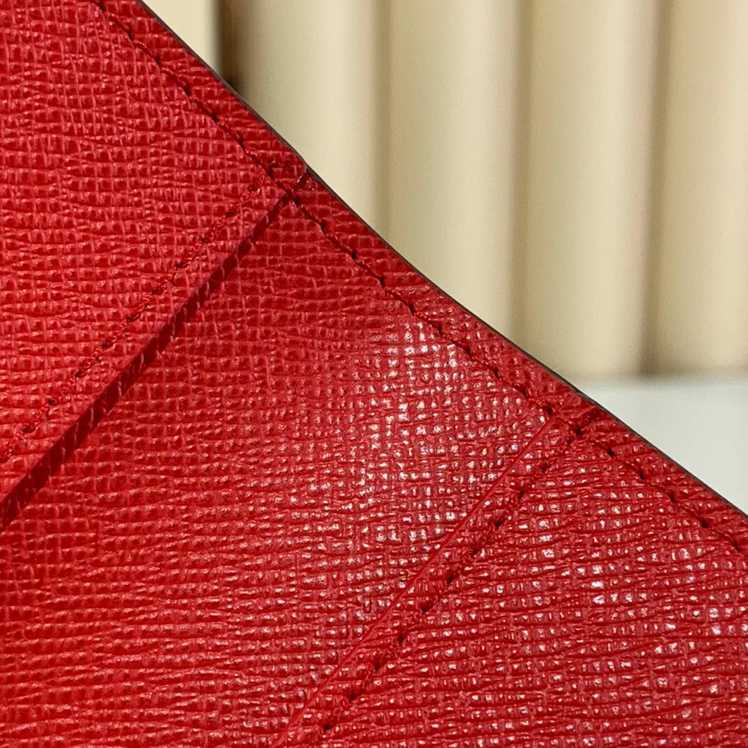 Обложки На Паспорт Louis Vuitton 84060