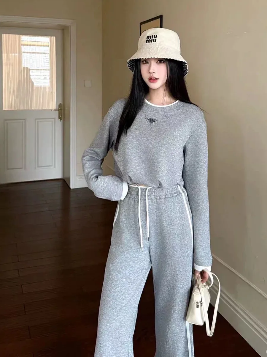 Спортивные Костюмы Женские Prada 810572