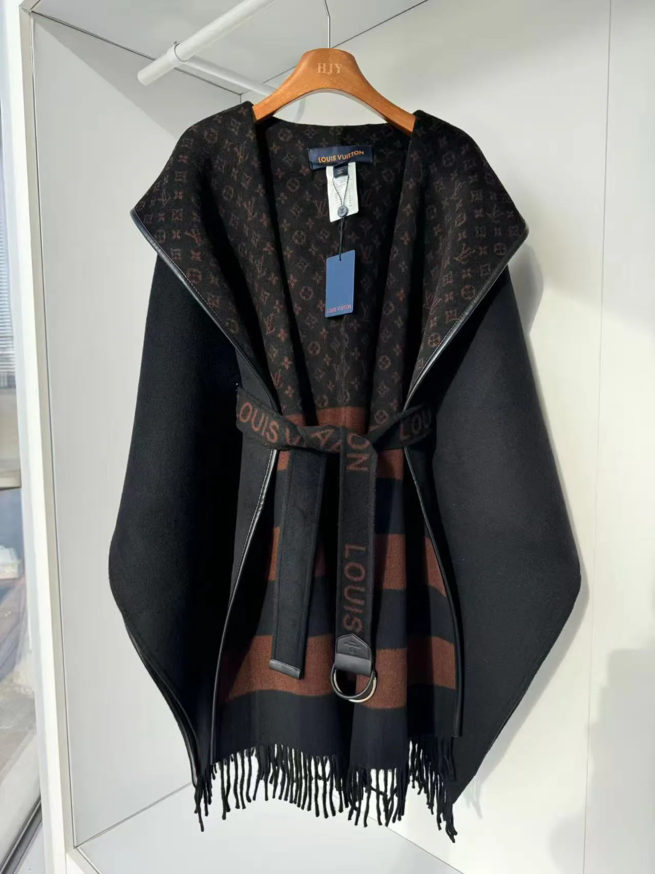 Пальто Женские Louis Vuitton 18527296