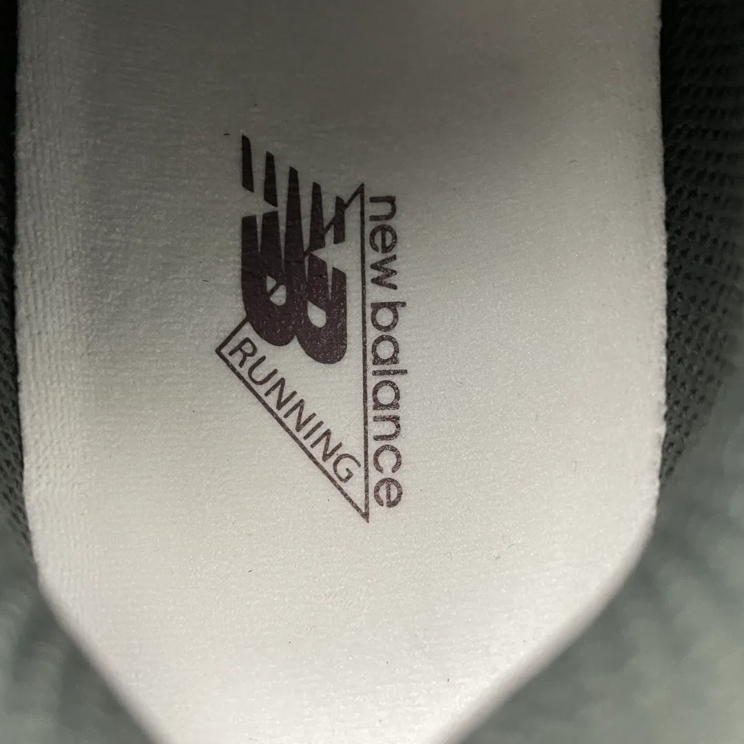 Кроссовки Женские New Balance 18924962