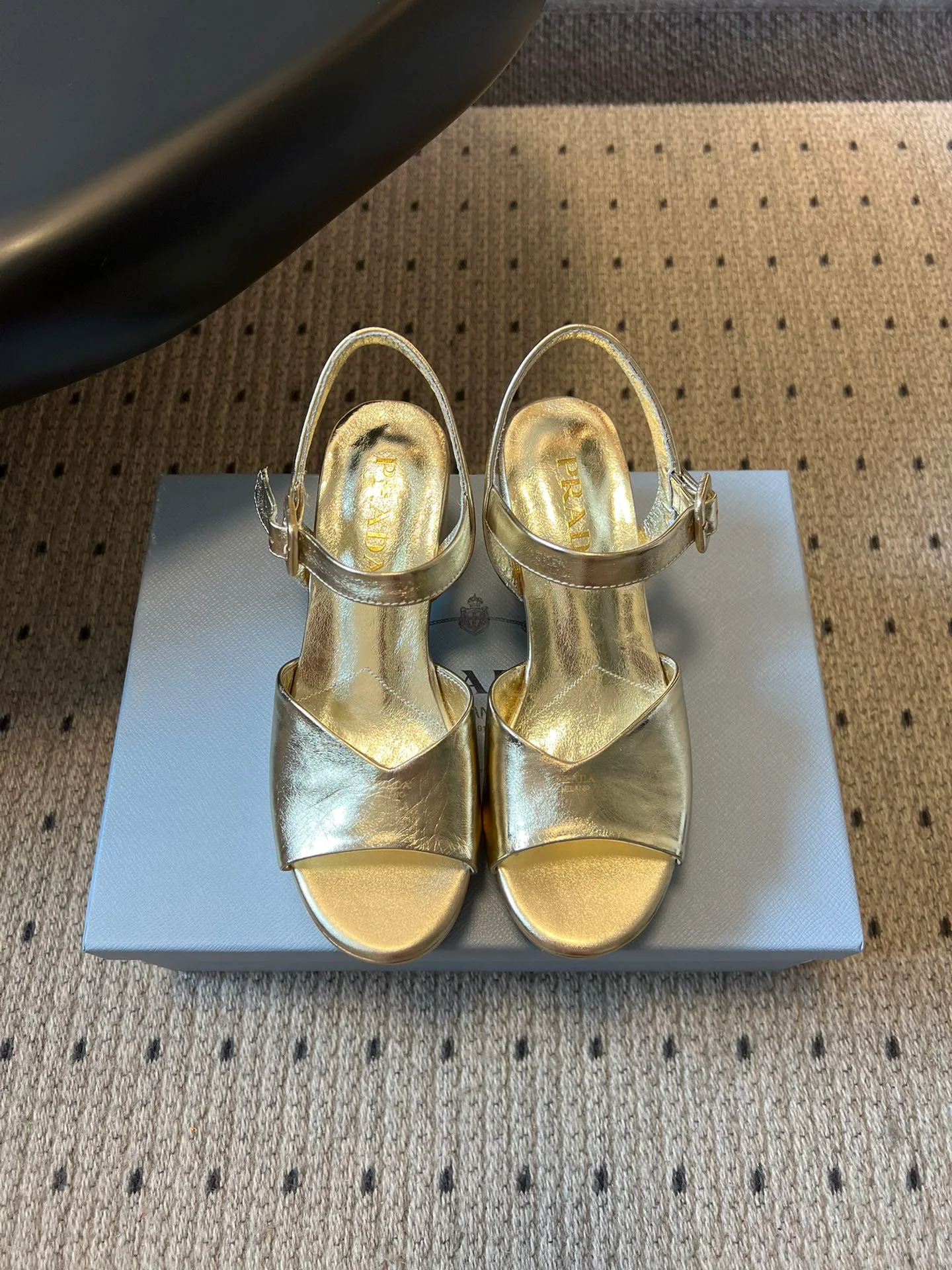 Босоножки Женские Prada 5659425