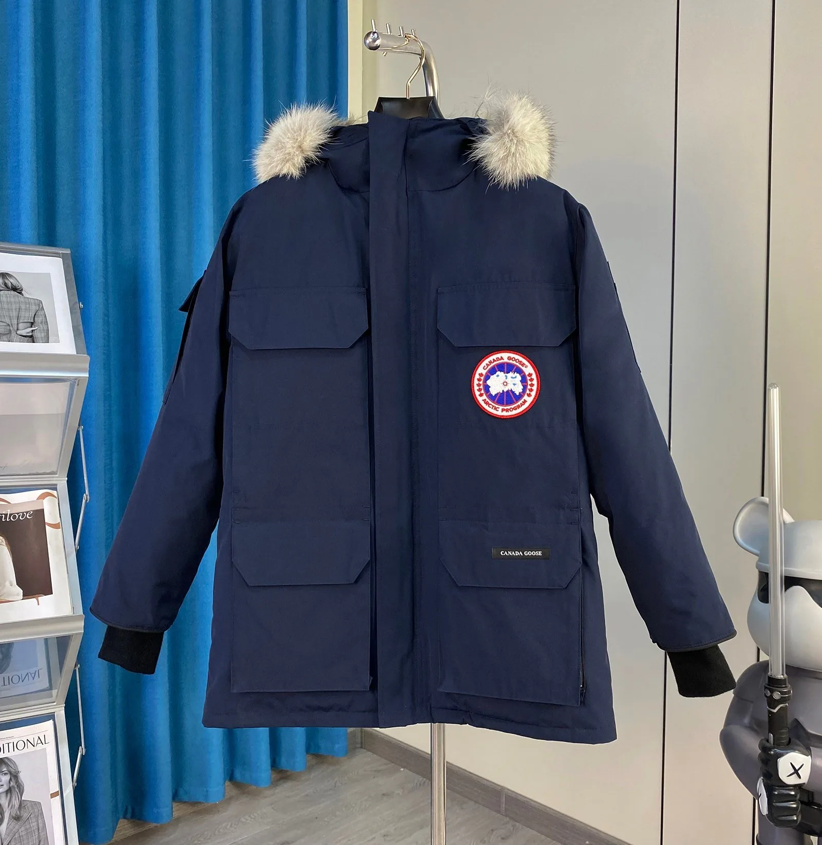 Куртки И Пуховики Женские Canada Goose 17889512