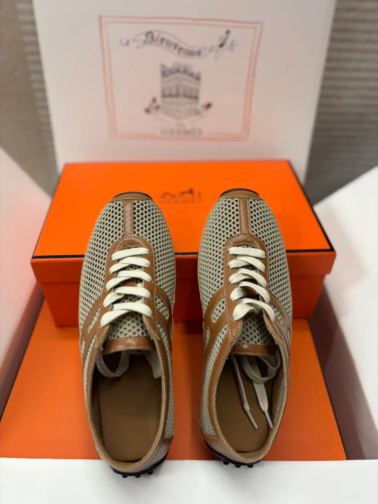 Кроссовки Женские Hermes 17960