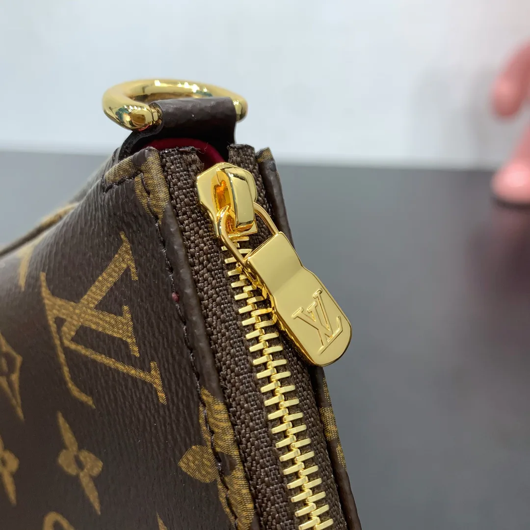 Сумки На Ремне Женские Louis Vuitton 7907