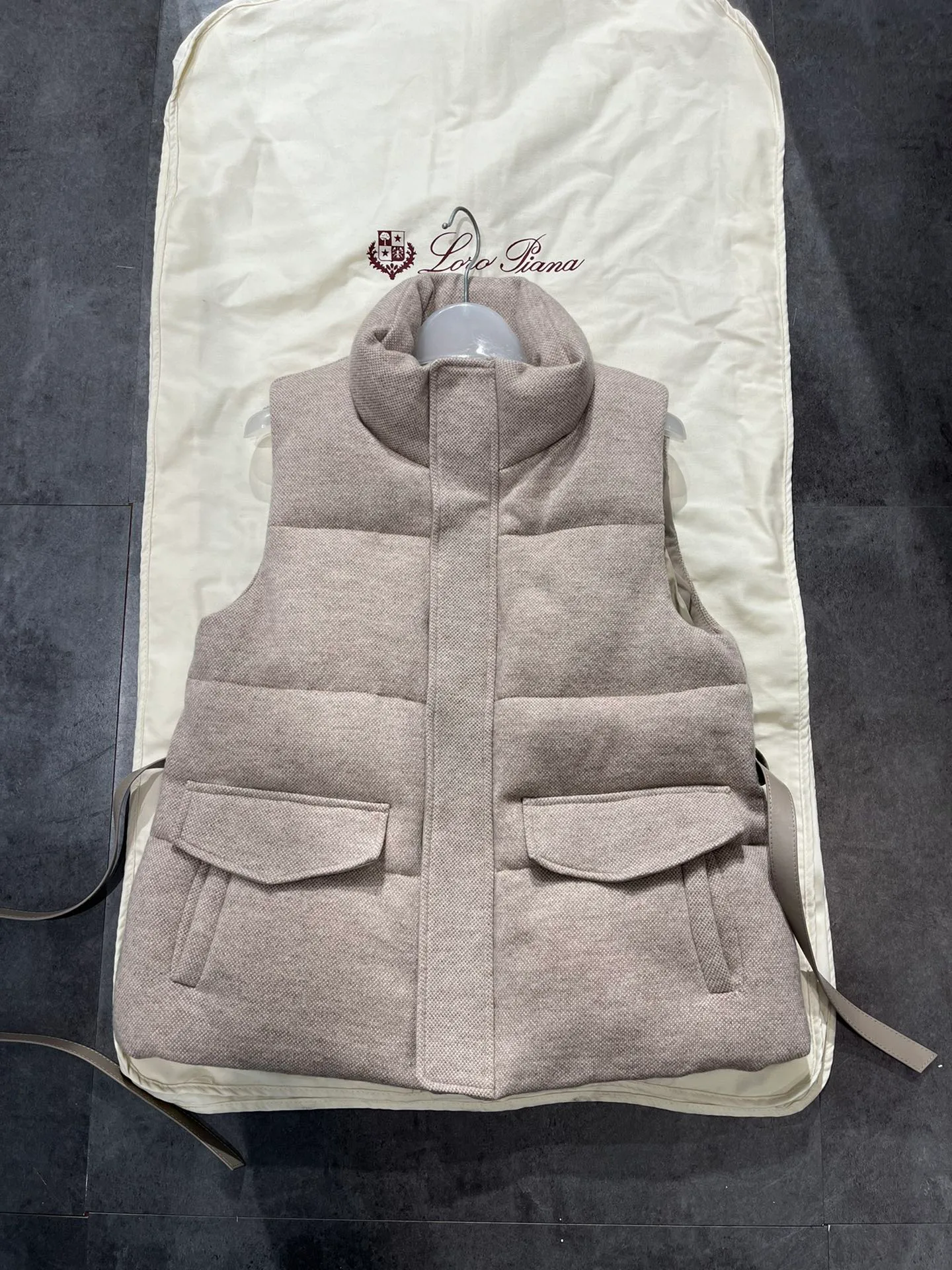 Жилеты Женские Loro Piana 18106326