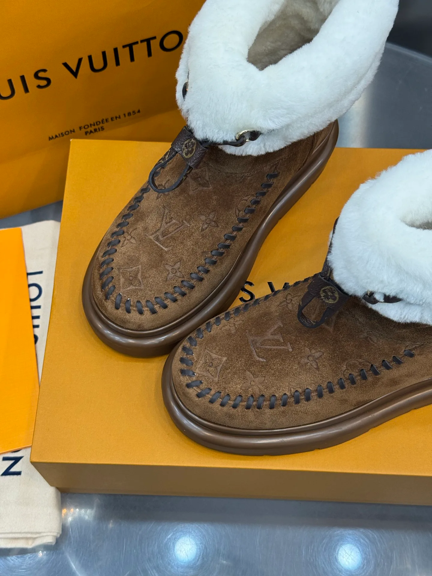 Угги Женские Louis Vuitton 18202485