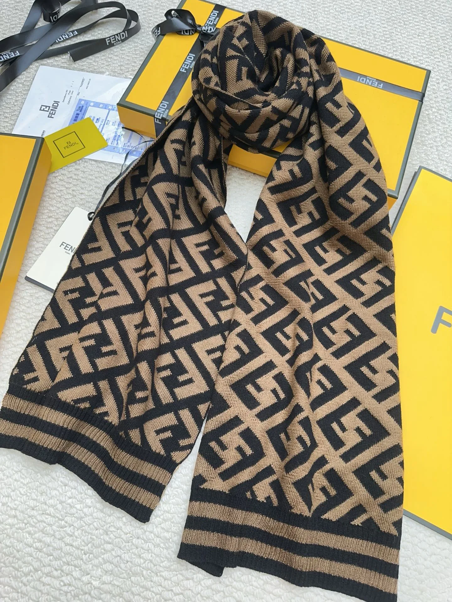 Шарфы Fendi 18275097