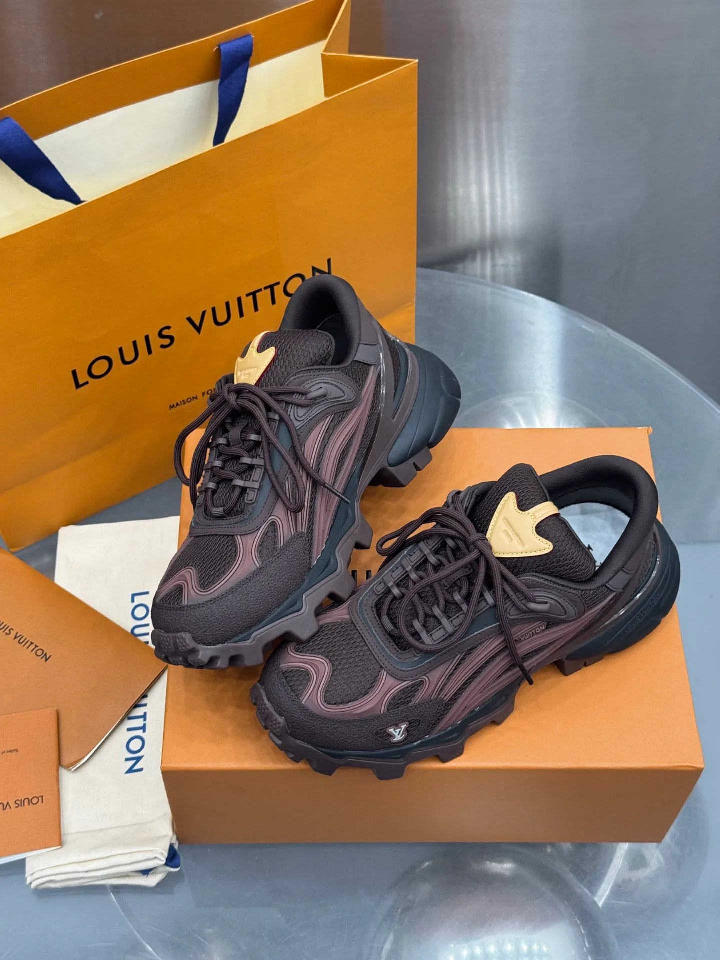 Кроссовки Мужские Louis Vuitton 18202617