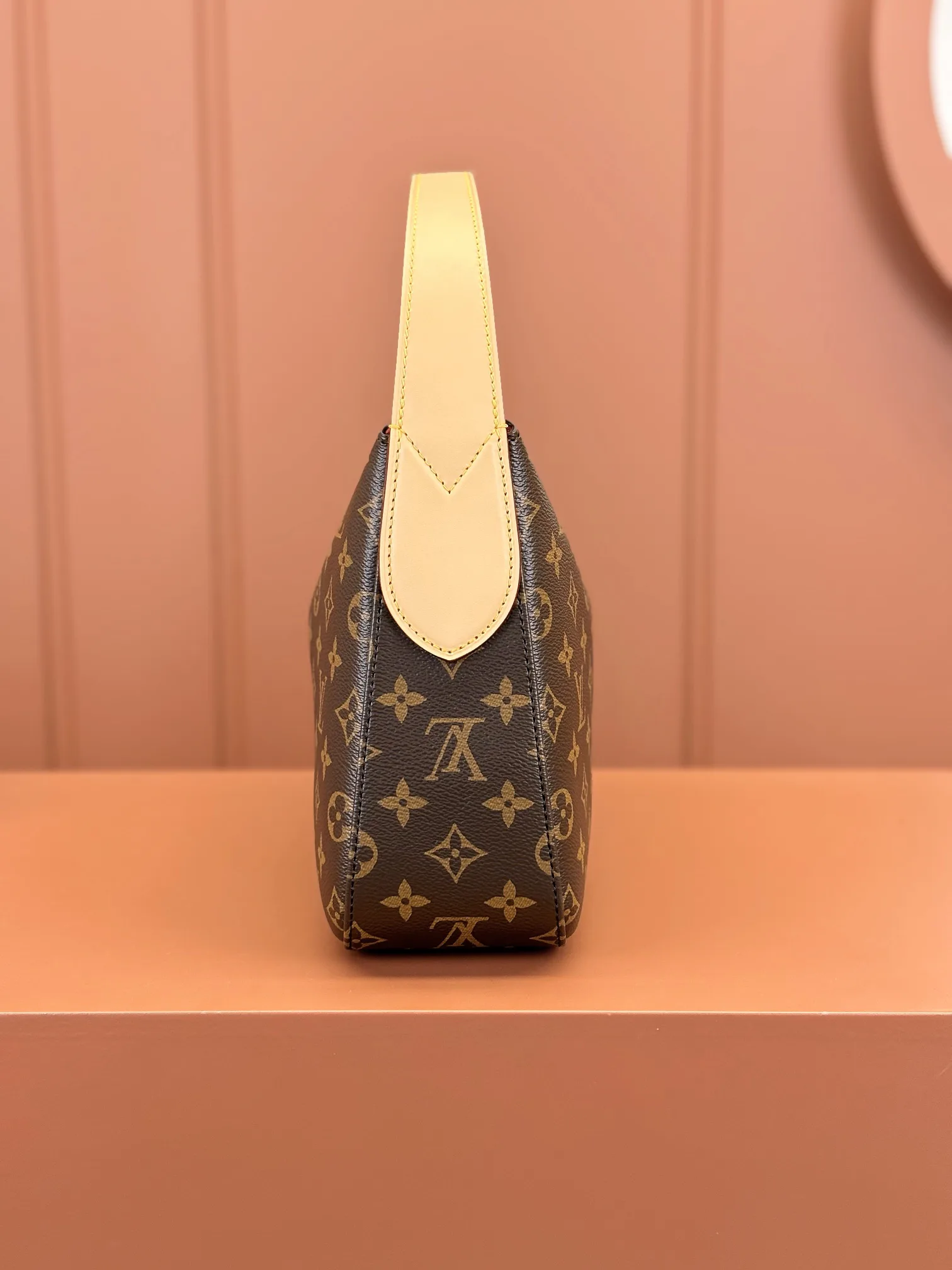 Классические Сумки Женские Louis Vuitton 11669158