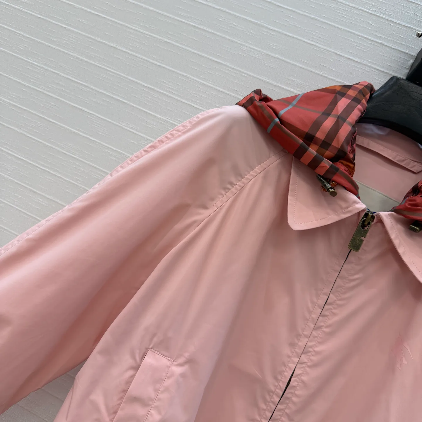 Куртки И Пуховики Женские Burberry 12093271