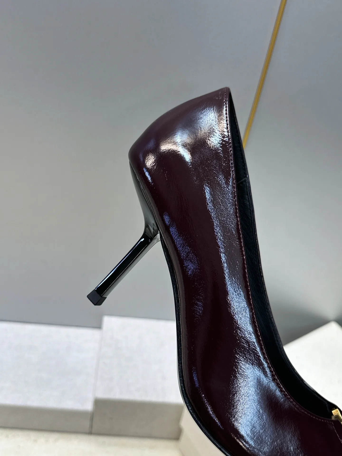 Туфли Женские Saint Laurent 18724303