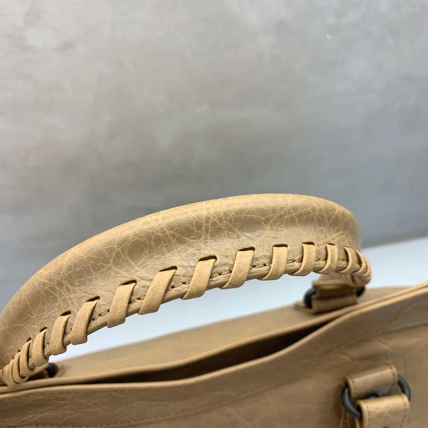 Классические Сумки Женские Balenciaga 11305264