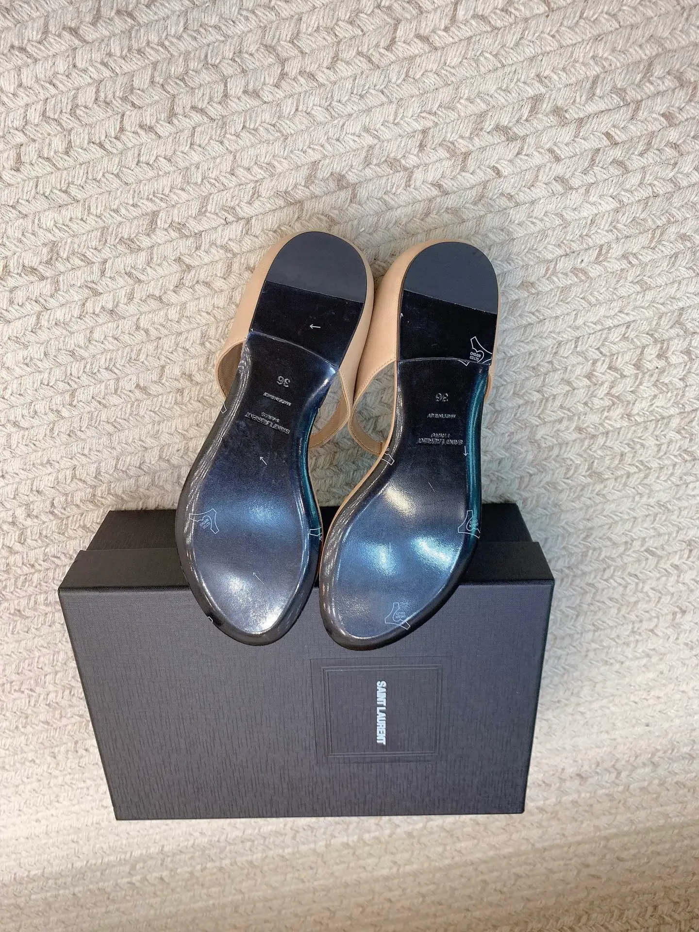 Сандалии Женские Saint Laurent 23865