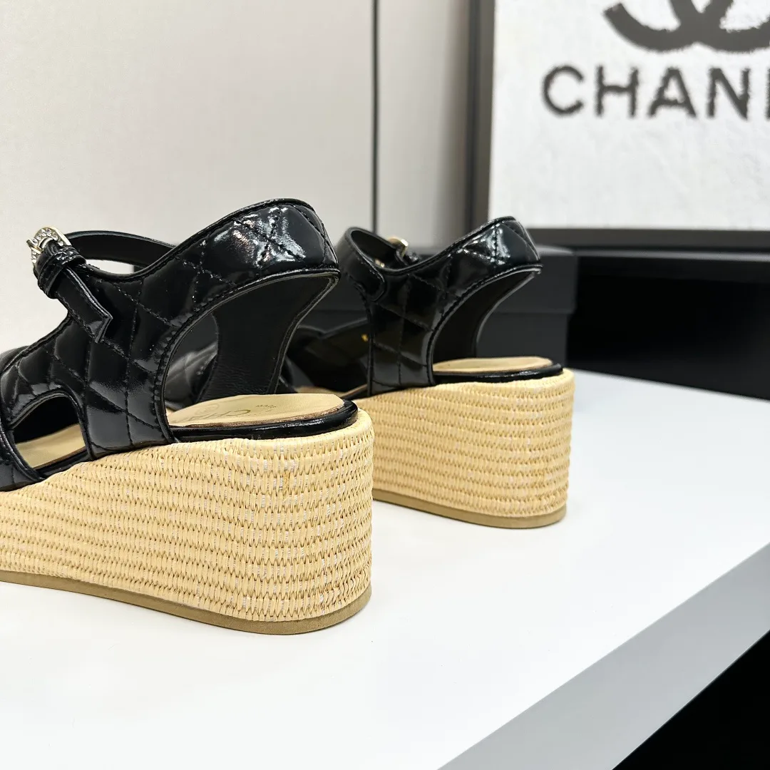 Сандалии Женские Chanel 11627942