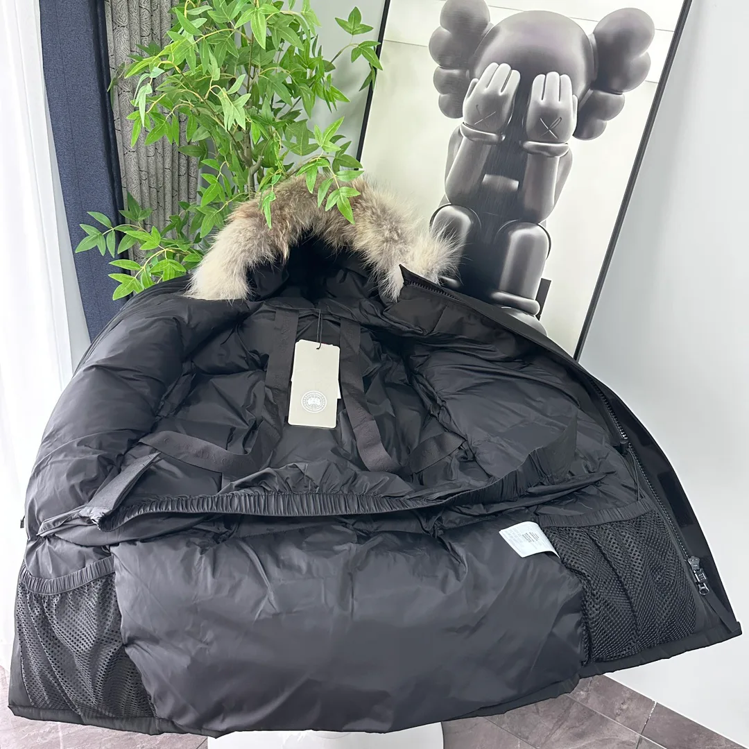Куртки И Пуховики Женские Canada Goose 7364362