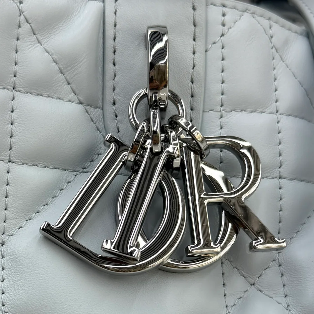 Классические Сумки Женские Christian Dior 11905825