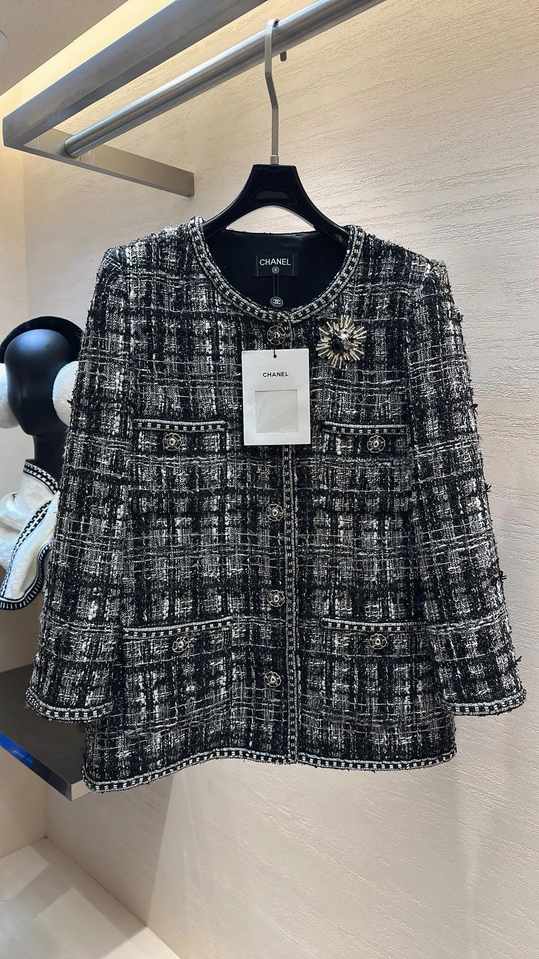 Куртки И Пуховики Женские Chanel 1314334