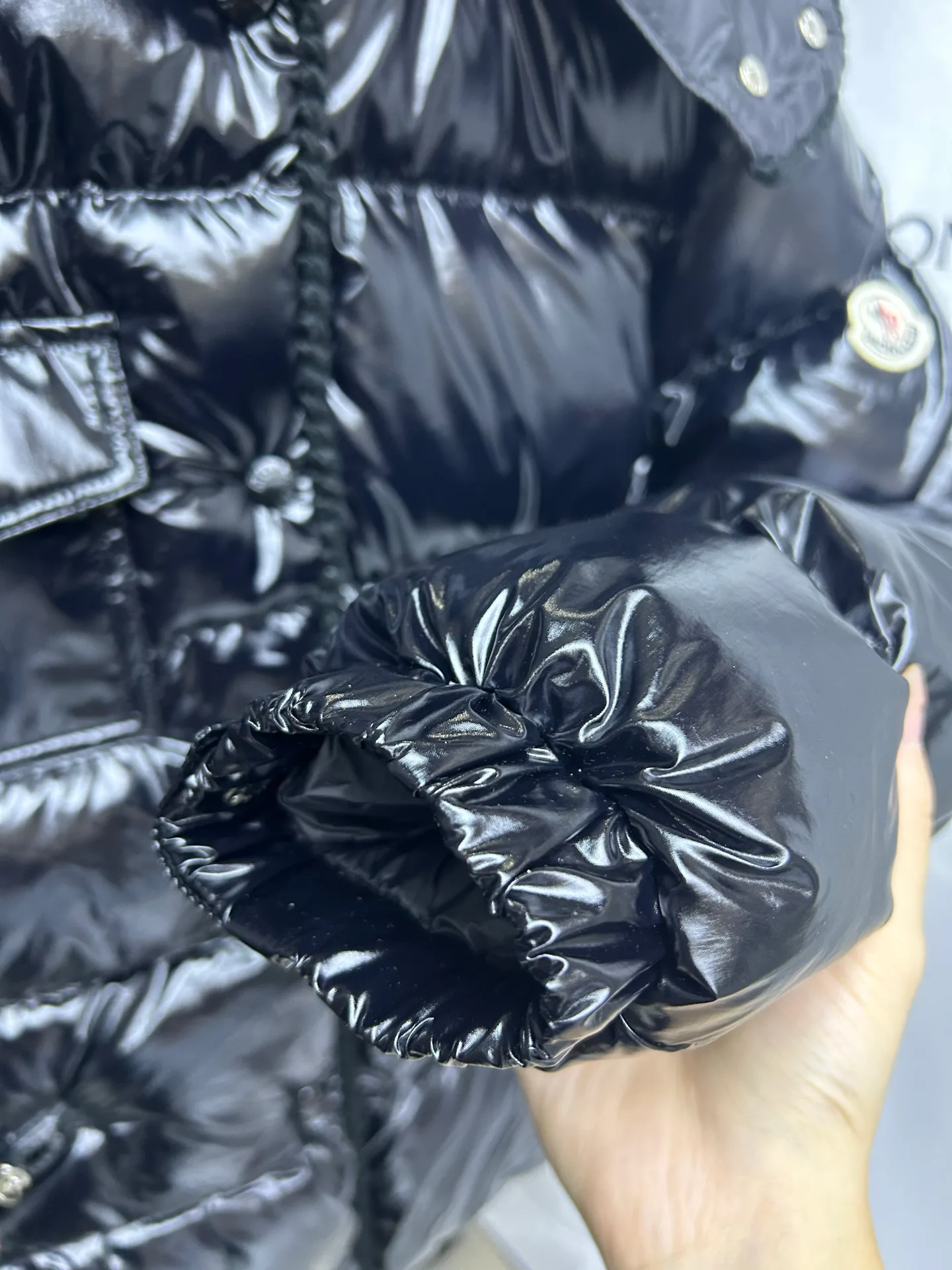 Куртки И Пуховики Женские Moncler 18002370