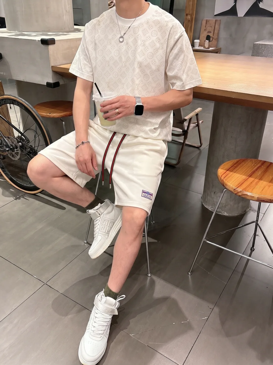 Шорты Мужские Gucci 18246588