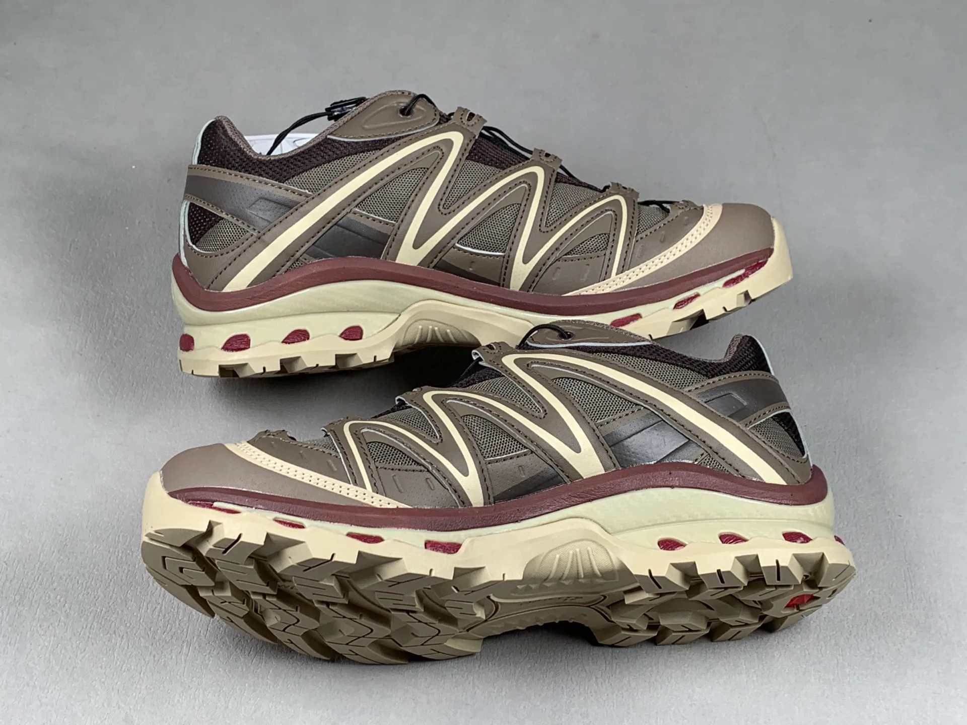 Кроссовки Женские Salomon 1002494