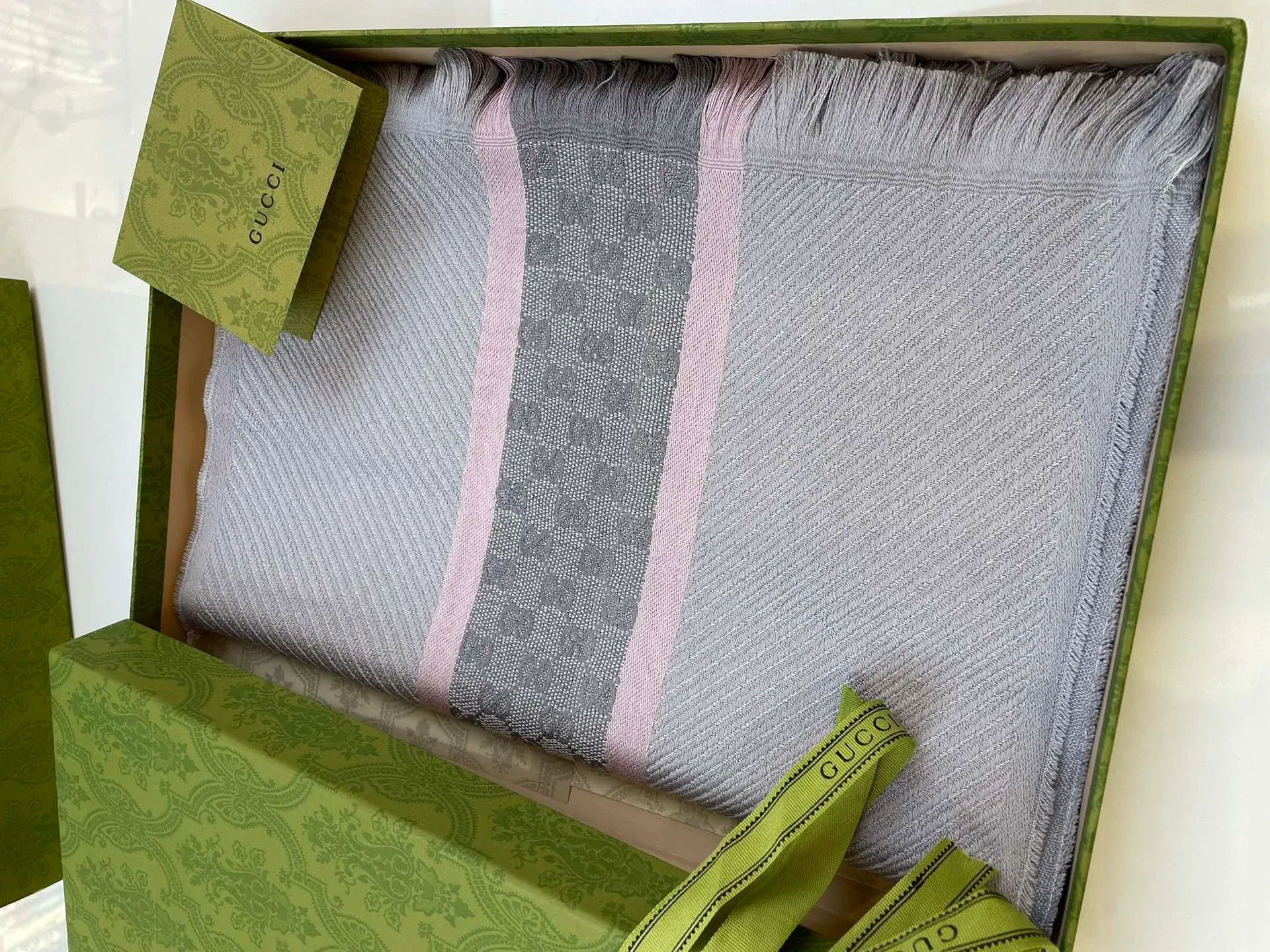 Шарфы Gucci 15307