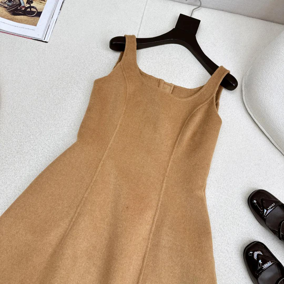 Платья Женские Louis Vuitton 1684268