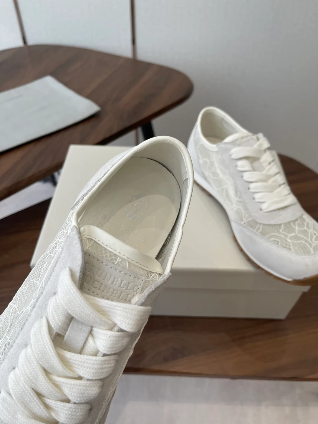 Кроссовки Женские Brunello Cucinelli 11843517