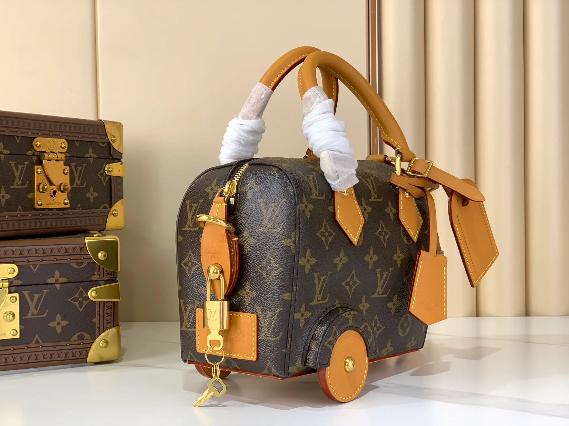 Классические Сумки Женские Louis Vuitton 13209832