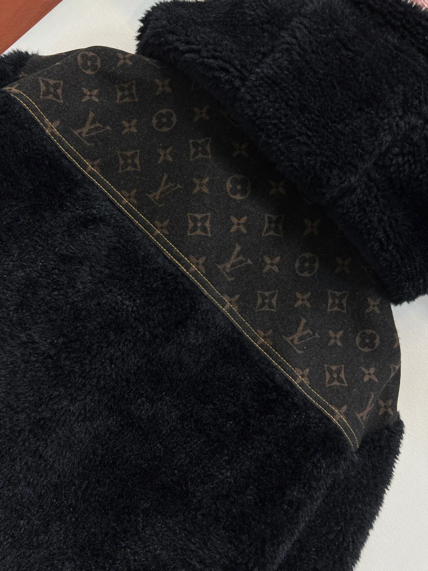 Куртки И Пуховики Женские Louis Vuitton 19443548