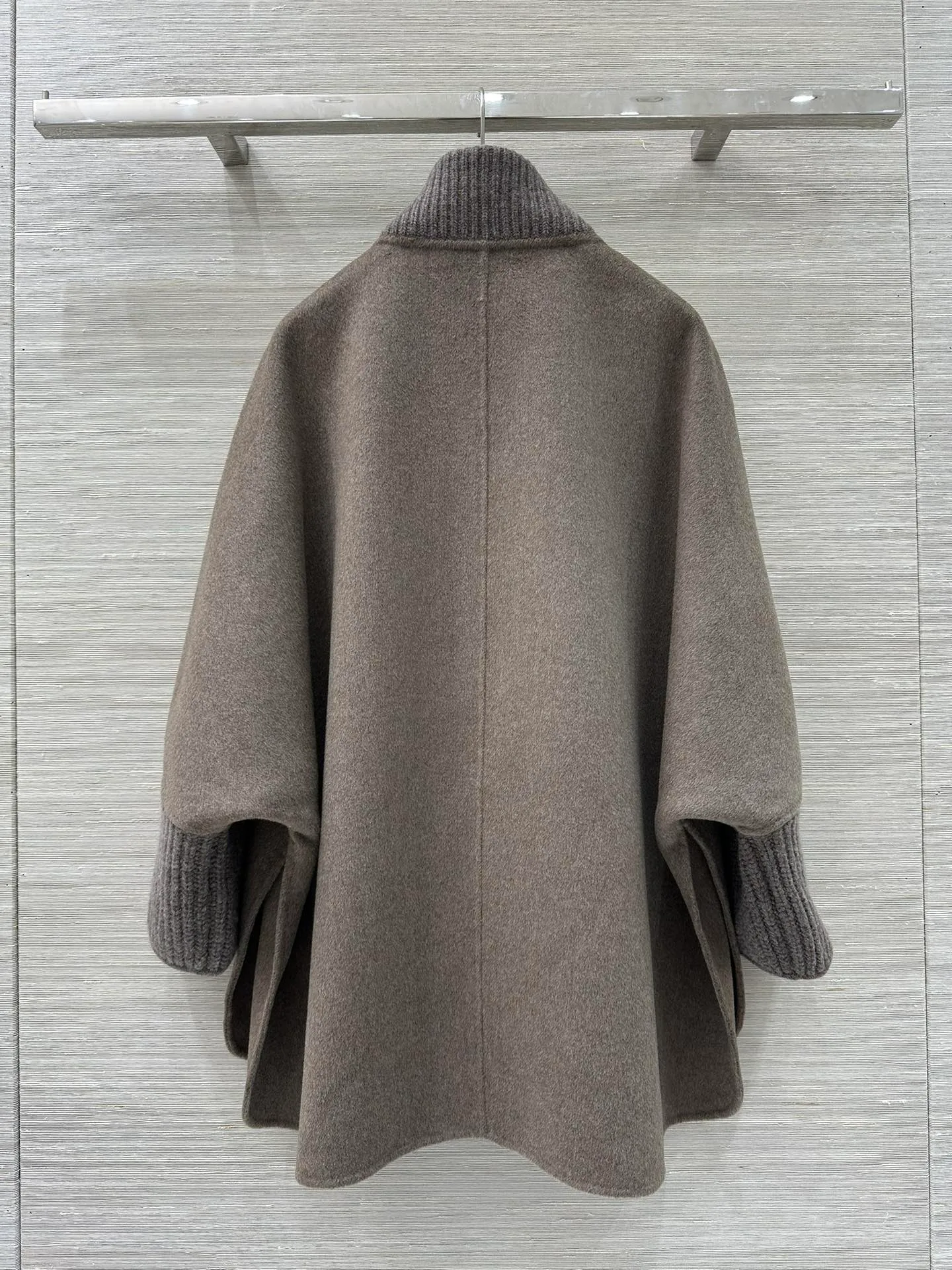Пальто Женские Loro Piana 18115171