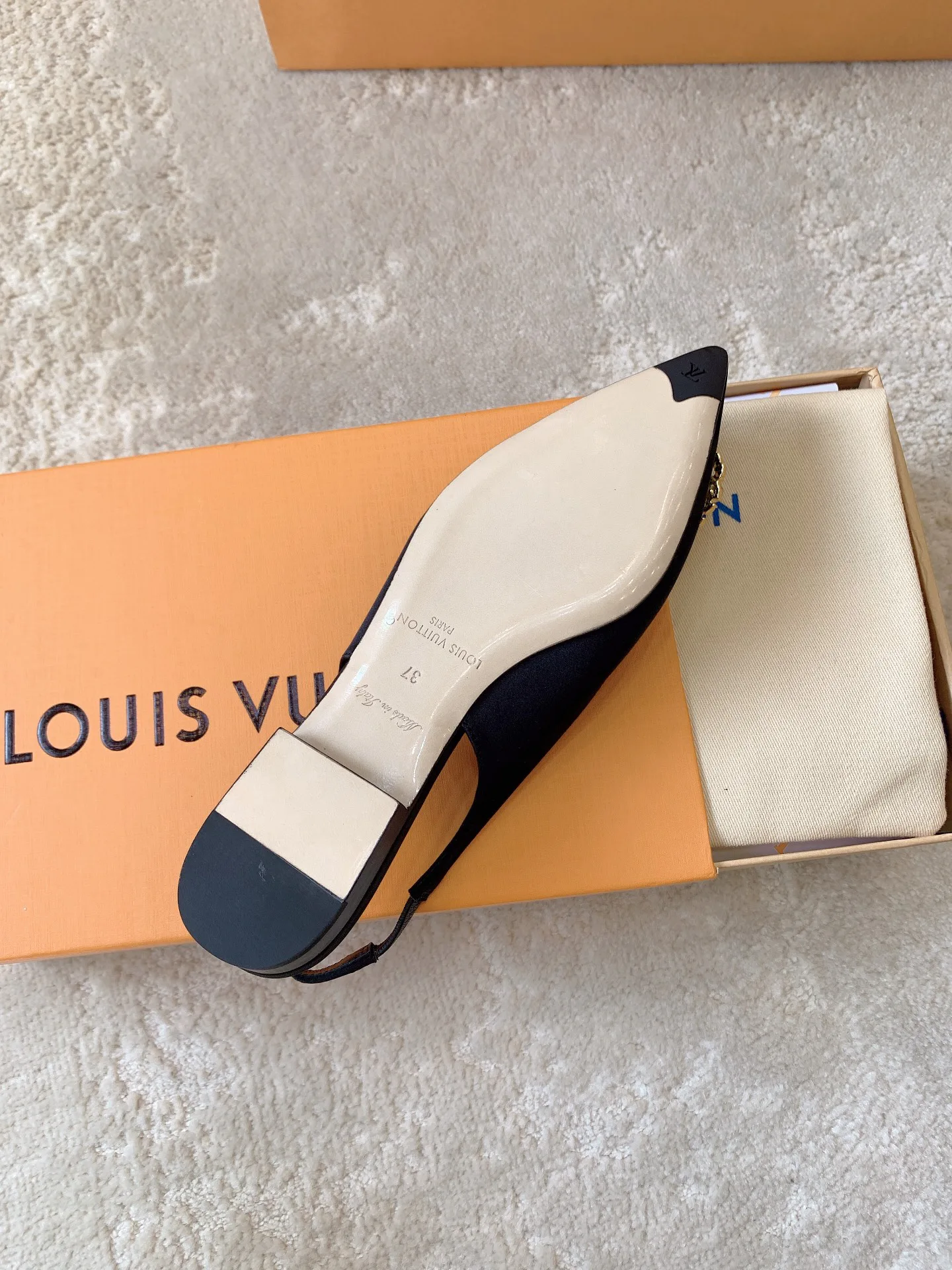 Туфли Женские Louis Vuitton 1834523