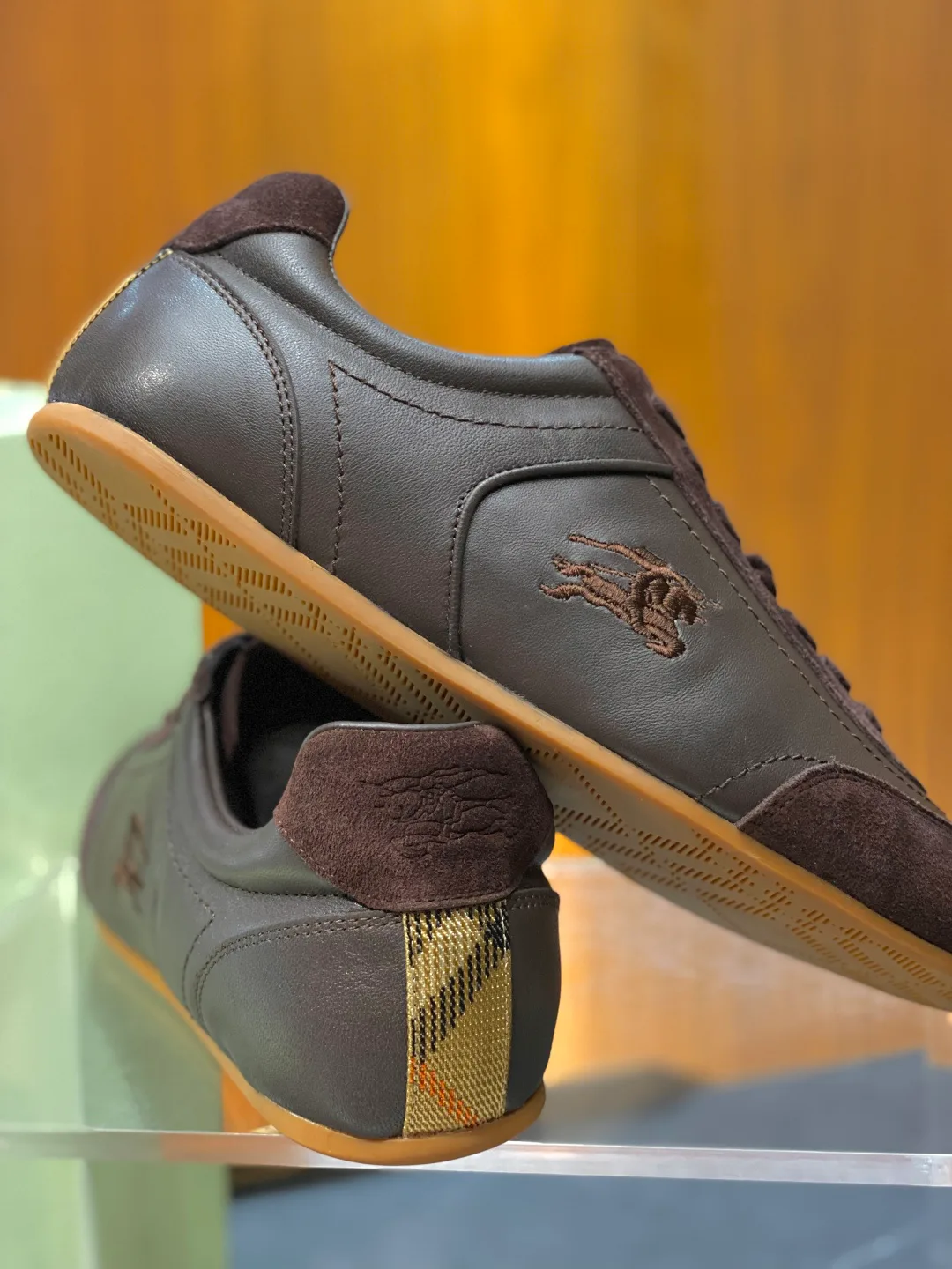 Кроссовки Мужские Burberry 18119381