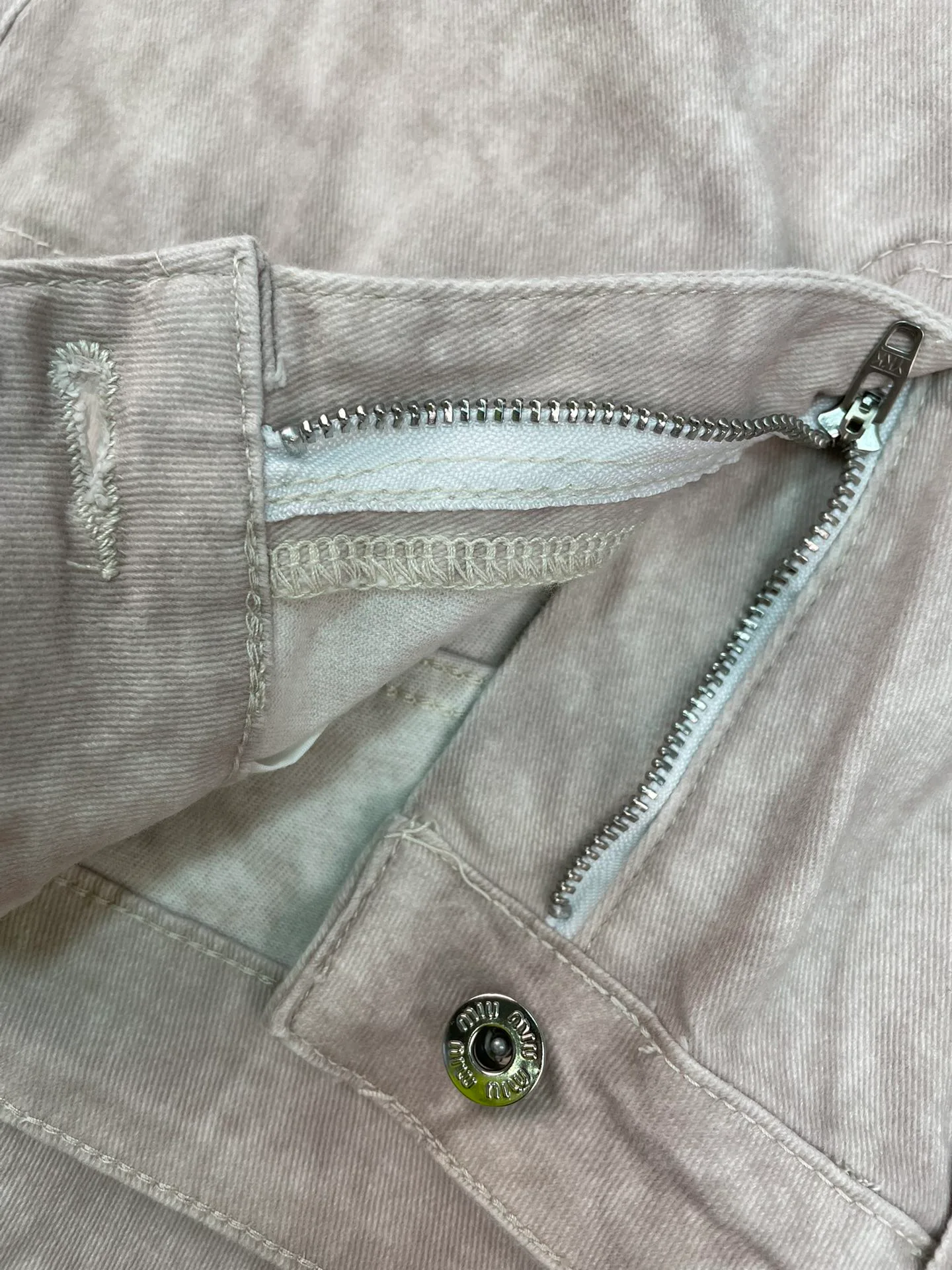 Джинсы Женские Miu Miu 10731311